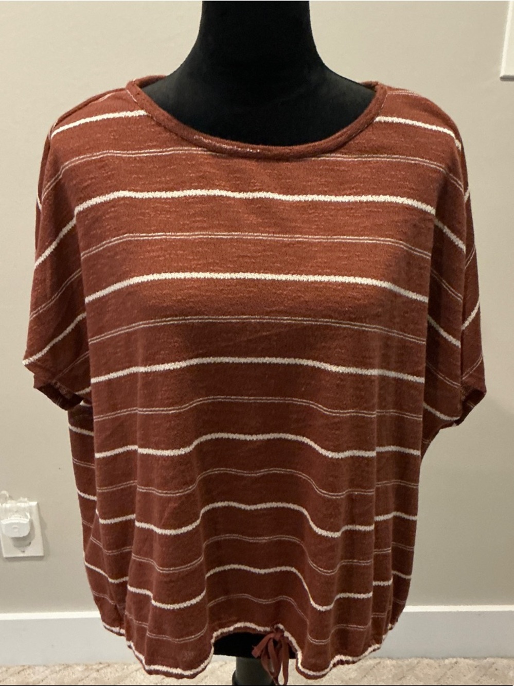 Max Studio Rust and White Striped Short Sleeve Drawstring Top